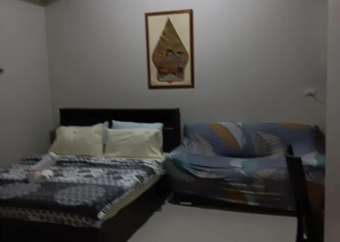M & V Condotel Near International Airport Manila